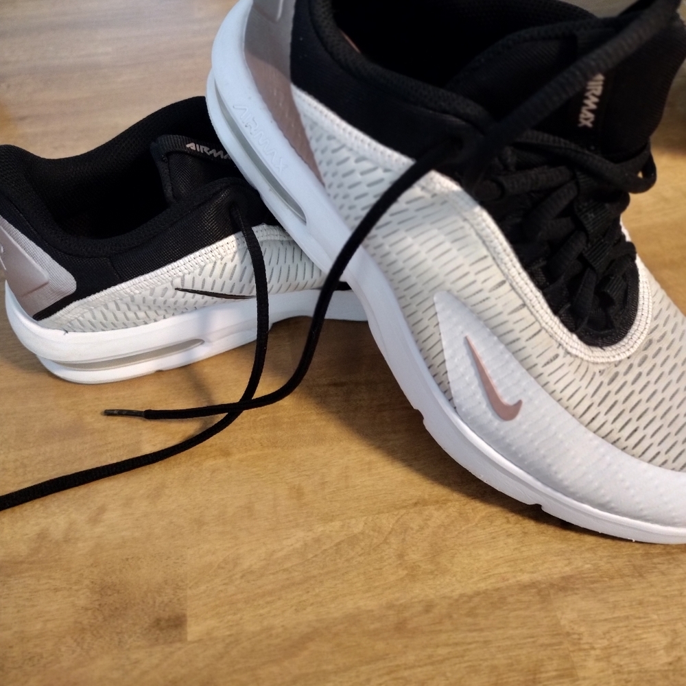 Women's Air max Nikes